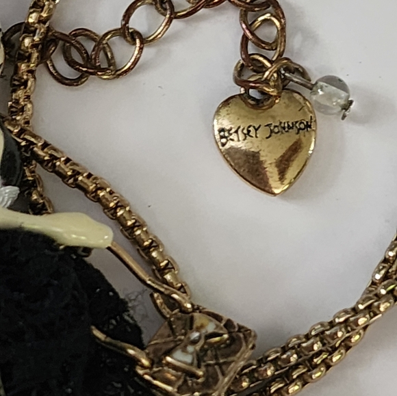 Betsey Johnson Paris is Always a Good Idea Doll Necklace       ***Rare Find*** - Picture 3 of 6